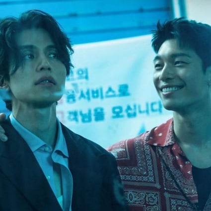 Lee Dong-wook (left) and Wi Ha-joon in a scene from comedy-action K-drama Bad and Crazy. Photo: iQiyi