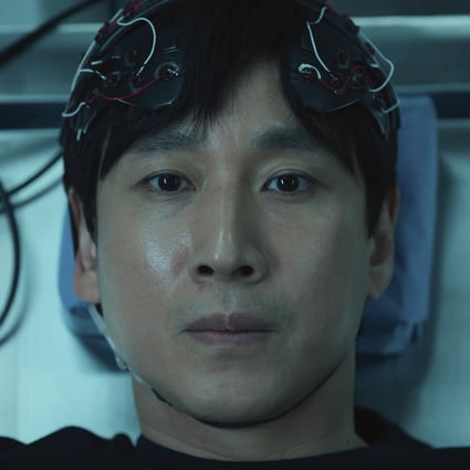 Lee Sun-kyun in a still from Dr Brain, the first K-drama from Apple TV+. Photo: Apple TV+