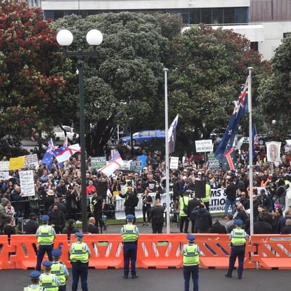 Anti-vaccine protesters hold a rally in New Zealand. Photo: dpa