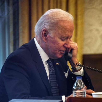 US President Joe Biden speaks on the phone to his Ukrainian counterpart Volodymyr Zelensky in the Oval Office at the White House in Washington. Photo: AFP