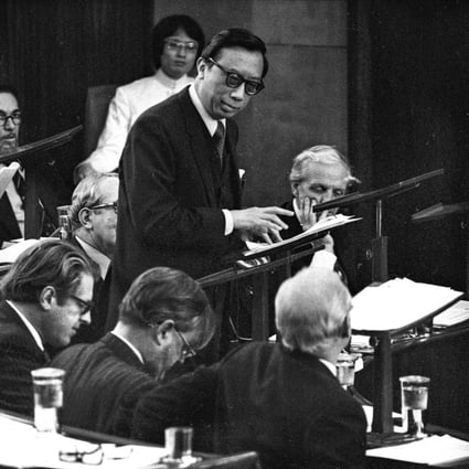 Lawmaker Hilton Cheong-Leen speaks at the Legislative Council in 1979. Photo: SCMP