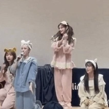A Chinese member of K-pop girl group Everglow refuses to kneel at an event for cultural reasons and becomes the subject of racist attacks in South Korea. Photo: Weibo