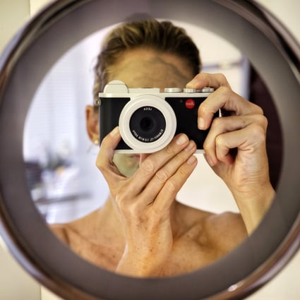 21 days of Hong Kong hotel quarantine captured in 21 nude self 21 days of Hong Kong hotel quarantine captured in 21 nude self