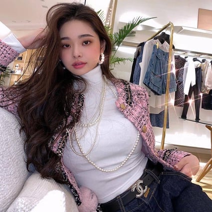 Korean influencer Song Ji-ah. She has apologised on socia media for wearing fake brands on Netflix dating reality show Single’s Inferno and on YouTube. Photo: @dear.zia/Instagram