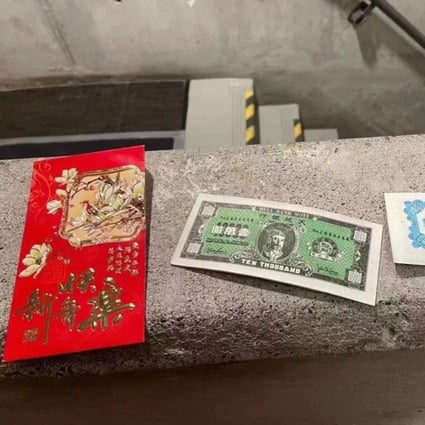 Lai See Envelopes Contained Hell Money For The Dead In Lunar New Year Blunder At University Of Toronto South China Morning Post