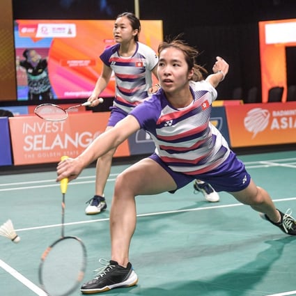 Yeung Nga-ting (front) and partner Yeung Pui-lam score Hong Kong’s the only point in the doubles against Indonesia. Photo: Badminton Asia