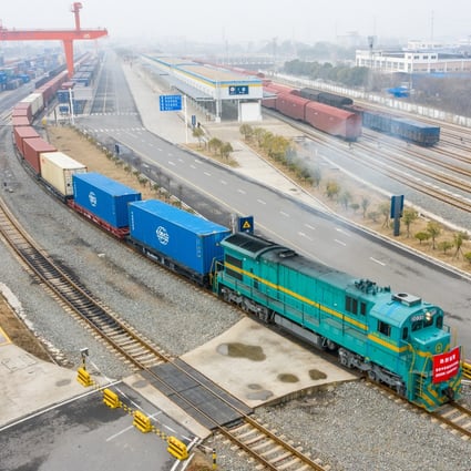 An aerial photo shows a China-Europe cargo train loaded with containers of electronic products leaving Nanjing, in eastern Jiangsu province, for
Russia’s Vorsino station on January 27, 2021. Photo: Xinhua