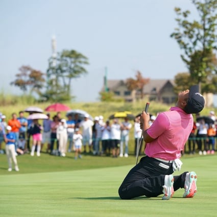 Motin Yeung falls to this knees after claiming the Zhuzhou Classic in 2019. Photo: PGA Tour Series-China / Zhuang Liu