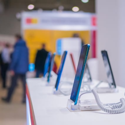 New smartphone models from Huawei Technologies Co are seen at an electronics store in Moscow, Russia. Photo: Shutterstock