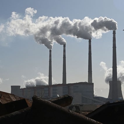 China’s 2030 goal is to cut carbon dioxide emissions per unit of GDP by more than 65 per cent from 2005 levels. Photo: TNS