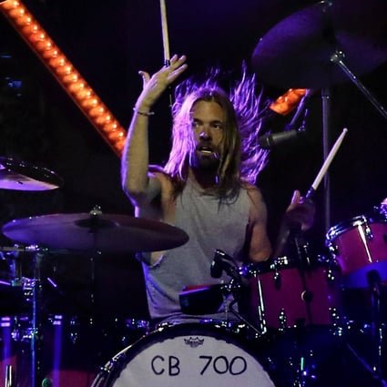 Foo Fighters drummer Taylor Hawkins, 50, dies in Colombia ...
