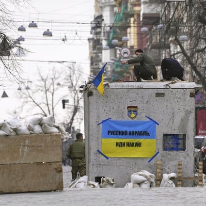 A makeshift checkpoint set up in Kyiv amid Russia’s invasion of Ukraine, seen on March 31. Photo: Kyodo