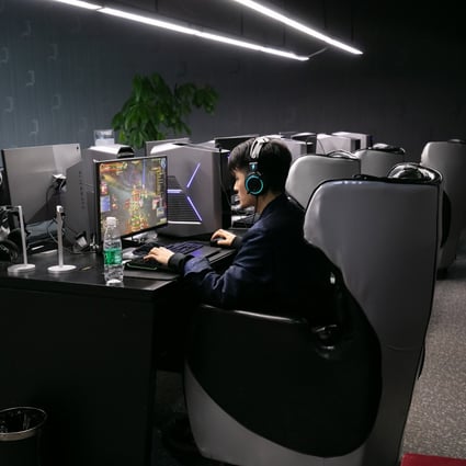 Video gamers in Shenzhen, China. Photo: Shutterstock 