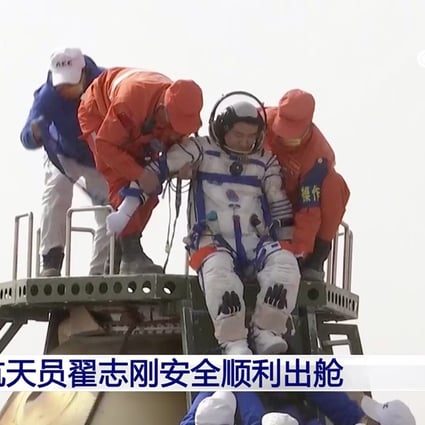Zhai Zhigang. Chinese astronauts start return to Earth after six months on space station. Photo: CCTV