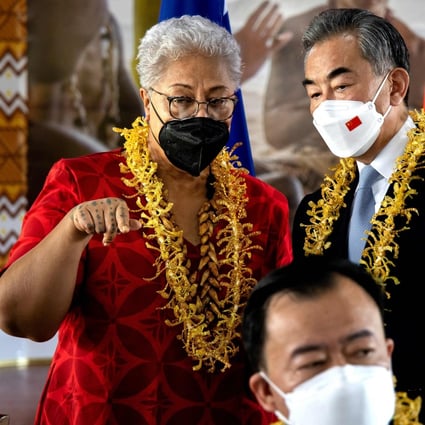 Chinese Foreign Minister Wang Yi with Samoan Prime Minister Fiame Naomi Mataafa in Apia, capital of the island nation. Photo: AFP