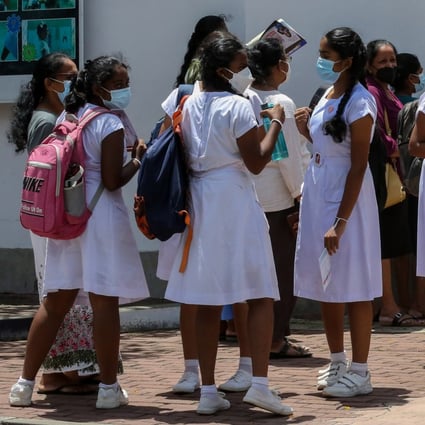 Sri Lankan students in Colombo. Photo: EPA-EFE