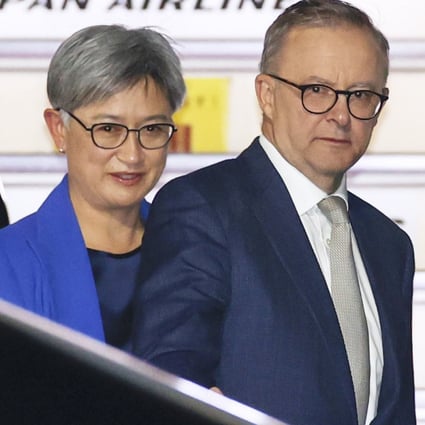 Australian Foreign Minister Penny Wong and Prime Minister Anthony Albanese. Photo: Kyodo