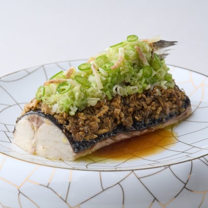 Steamed Threadfin with Salted Pork and Preserved Vegetables. Photo: WING
