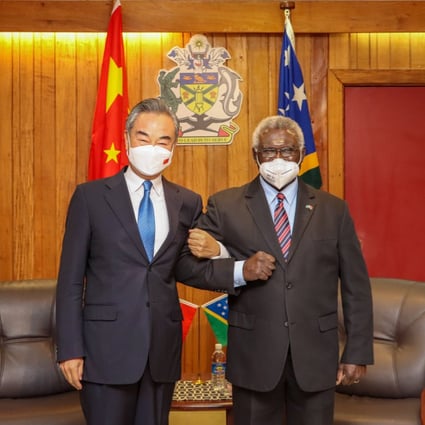 Chinese Foreign Minister Wang Yi meets Solomon Islands Prime Minister Manasseh Sogavare in Honiara, Solomon Islands, on May 26. Photo: Xinhua
