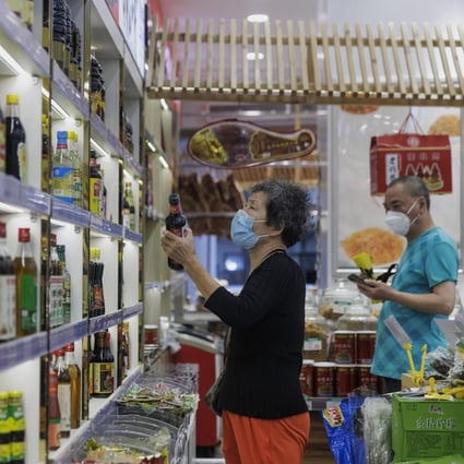 China’s consumer price index grew 2.1 per cent in May from a year earlier, flat from April, though still at a six-month high. Photo: EPA-EFE