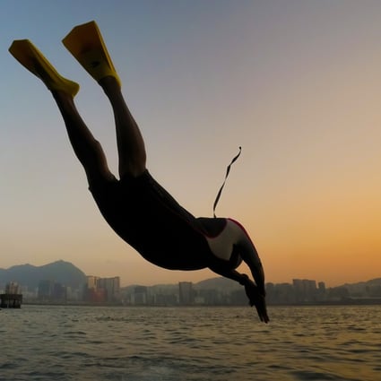 Swimmers take to the water near Tai Wan Shan Park, Hung Hom, on December 4, 2020. Photo: Felix Wong