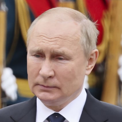 Vladimir Putin Says Russia Will Respond If Nato Deploys Troops In