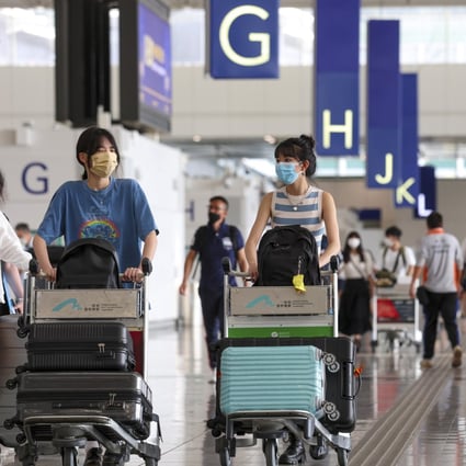 Hong Kong won’t return to its toughest Covid-19 rules for arrivals, John Lee has said. Photo: Yik Yeung-man