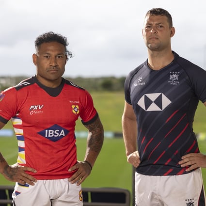 Tonga captain Sonatane Takulua (left) and his Hong Kong counterpart Josh Hrstich ahead of Saturday’s Rugby World Cup qualifier. Photo: Oceania Rugby 