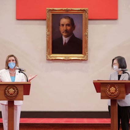 US House of Representatives Speaker Nancy Pelosi (left) speaks at a news conference with Taiwan President Tsai Ing-wen at the presidential office in Taipei on Wednesday. Photo: Taiwan Presidential Office via Reuters