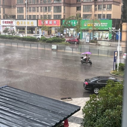 Parts of Sichuan finally saw rain after a prolonged heatwave and drought. Photo: Weibo