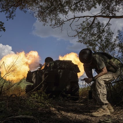 Ukrainian self-propelled artillery shoots towards Russian forces at a frontline in Kharkiv region, Ukraine on July 27. Photo: AP
