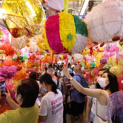 Mid-Autumn Festival in Hong Kong: things to do, from making mooncakes, or  donating some to the needy, to a Disney movie night under the full moon |  South China Morning Post
