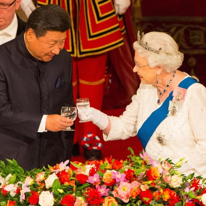 Chinese President Xi Jinping and Queen Elizabeth II attend a state banquet at Buckingham Palace in 2015. Photo: dpa