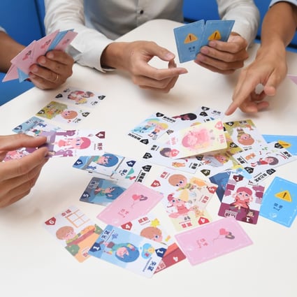 Flash cards developed by Just Feel are used to help schoolchildren discover their emotions and connect with others. Handout: Just Feel