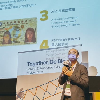Taiwan officials explaining the Taiwan Employment Gold Card in Singapore. Photo: Taiwan Employment Gold Card Office