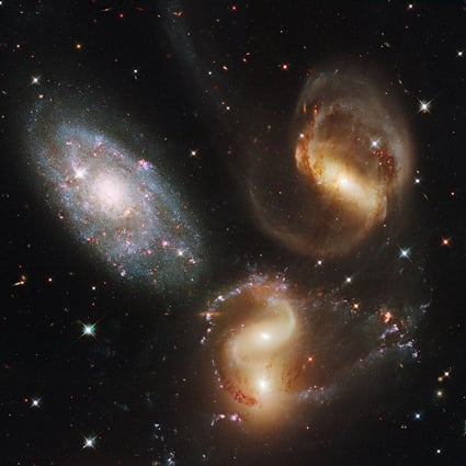 Scientists discovered a mammoth space cloud by pointing an ultra-powerful radio telescope towards Stephan’s Quintet, a well-known grouping of galaxies. Photo: Handout