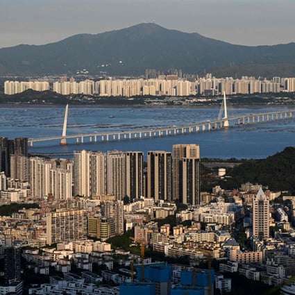 The Shenzhen Bay Bridge connecting Hong Kong and Shenzhen is seen on July 13. With national-level politics bogged down by war and discord, cities could be the new source of dynamism for globalisation. Photo: AFP