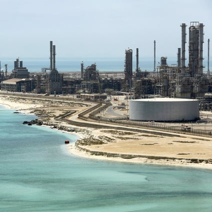 Saudi Aramco’s Ras Tanura oil refinery and oil terminal in Saudi Arabia. Photo: Reuters