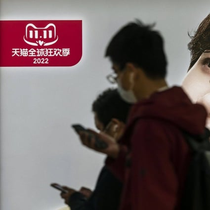 An advertisement for the Singles’ Day shopping promotion on Alibaba Group Holding’s Tmall e-commerce platform is seen at a subway station in Shanghai on November 10, 2022. Photo: Bloomberg