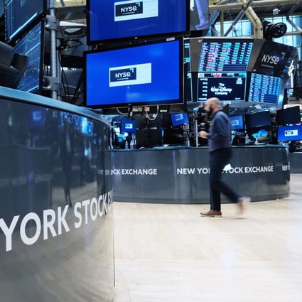 Traders seen on the floor of the New York Stock Exchange in September 2022. Photo: AFP