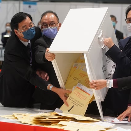 Currently, only permanent residents ‘ordinarily living’ in Hong Kong can vote. Photo: Sam Tsang