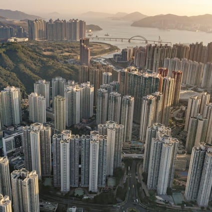 Hong Kong’s property market history can be instructive for mainland China, according to former chief executive Leung Chun-ying. Photo: Dickson Lee