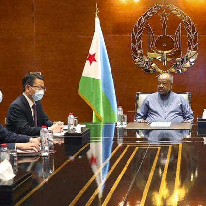 President Ismail Omar Guelleh of Djibouti (at head of table) oversees the signing of an MOU with the Hong Kong Aerospace Technology Group and Touchroad International Holdings to develop a US$1 billion  commercial spaceport. Photo: Handout 