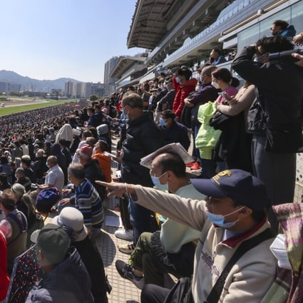 Crowds turn out to watch the Lunar New Year horse race at the Sha Tin racecourse on January 24. Photo: Yik Yeung-man
