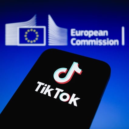 The European Commission logo displayed behind a TikTok logo on a smartphone on February 23, 2023. Photo: dpa