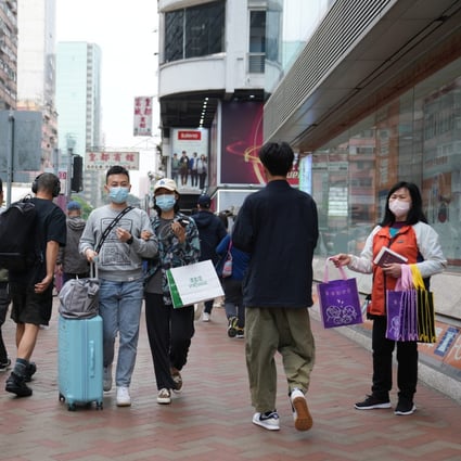 Mainland Chinese tourists shopping in Hong Kong. Photo: Sam Tsang