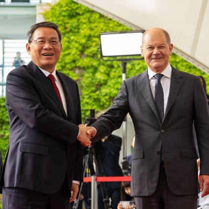 German Chancellor Olaf Scholz (right) shakes hands with Chinese Premier Li Qiang during their meeting in Berlin on Tuesday. Li chose Germany as the first stop of his inaugural overseas trip as premier. Photo: Bloomberg
