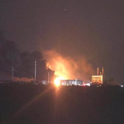 Hundreds of firefighters have been mobilised to contain a fire caused by a blast at a pesticide plant in Jiangsu province on Thursday. Photo: Chinanews.com