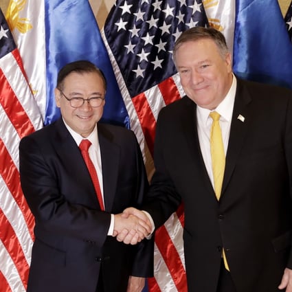 Philippine Foreign Affairs Secretary Teodoro Locsin Jnr and US Secretary of State Mike Pompeo. Photo: AP
