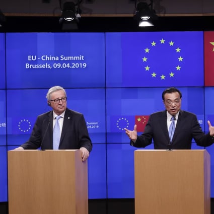 Chinese Premier Li Keqiang, flanked by European Commission President Jean-Claude Juncker (left) and European Council President Donald Tusk (right) at the end of EU-China summit meeting in Brussels on Tuesday. Photo: EPA-EFE